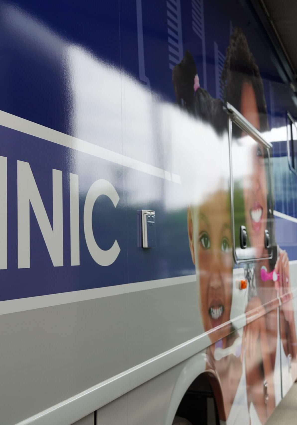 HealthFirst_BusSide HealthFirst_BusSide